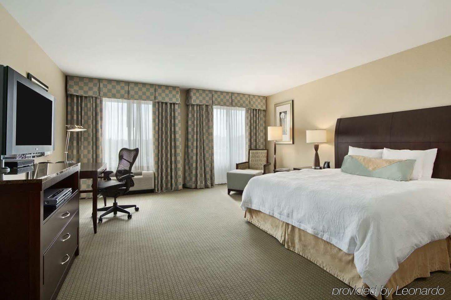Hilton Garden Inn Annapolis Exterior photo